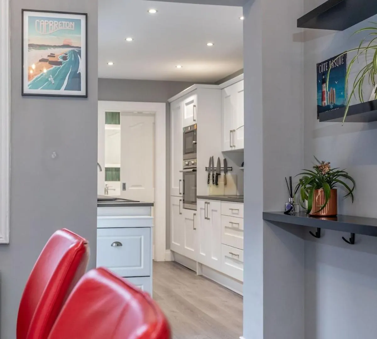 New! Chic And Spacious Townhouse Belfast 0*,  Velká Británie