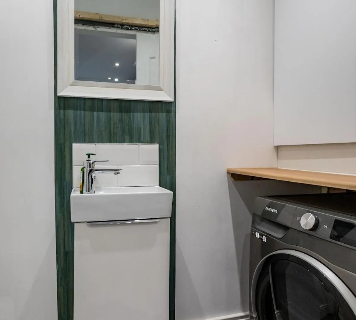 New! Chic And Spacious Townhouse Μπέλφαστ Διαμέρισμα